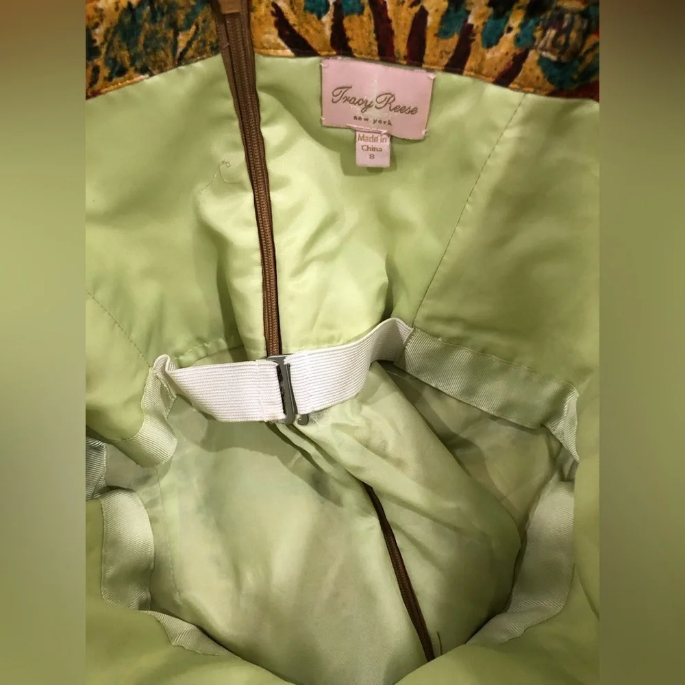 107. Tracy Reese Floral 100% Silk Cocktail Dress with adjustable belt - Picture 5 of 9